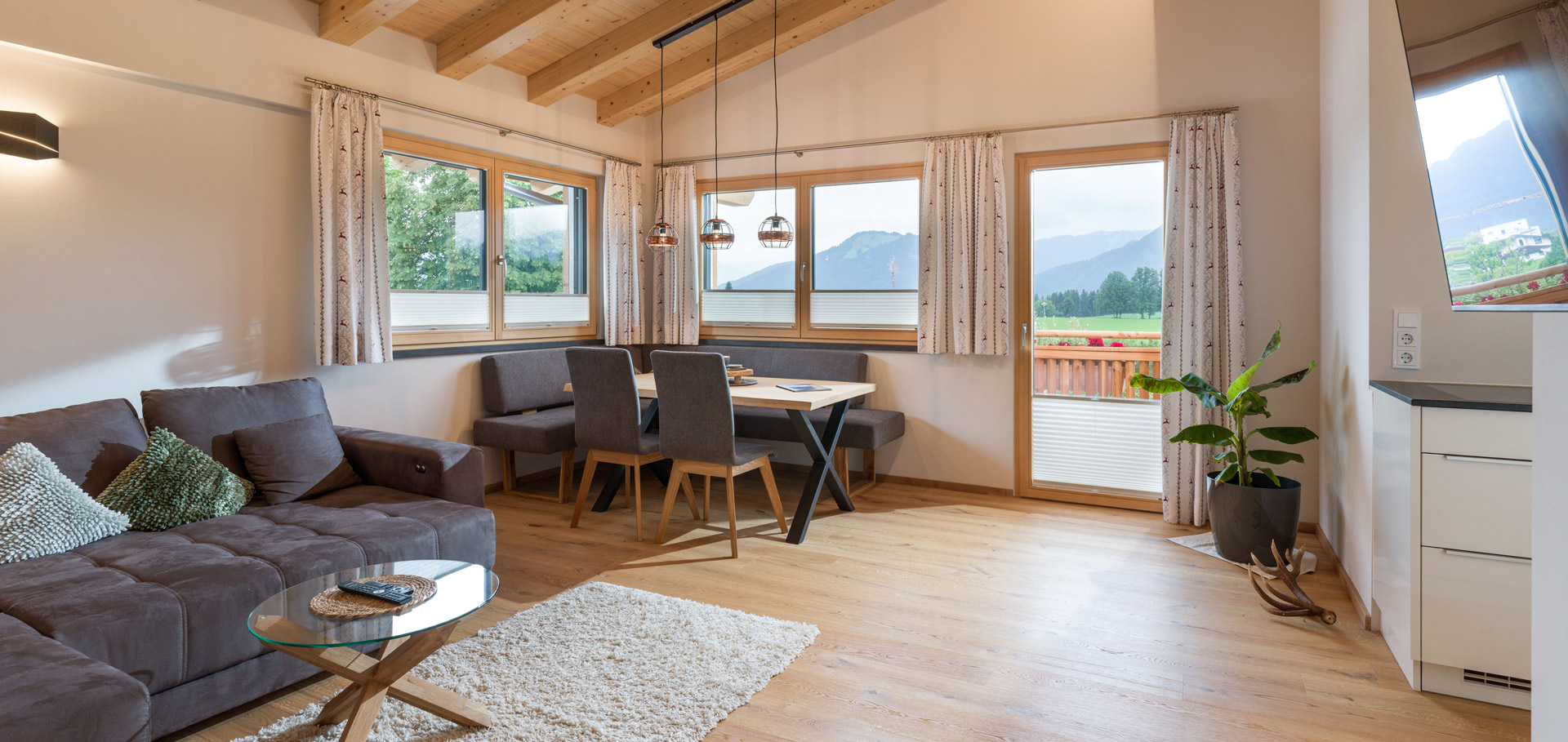 Gasthof Baumgarten Chalet Wohnzimmer